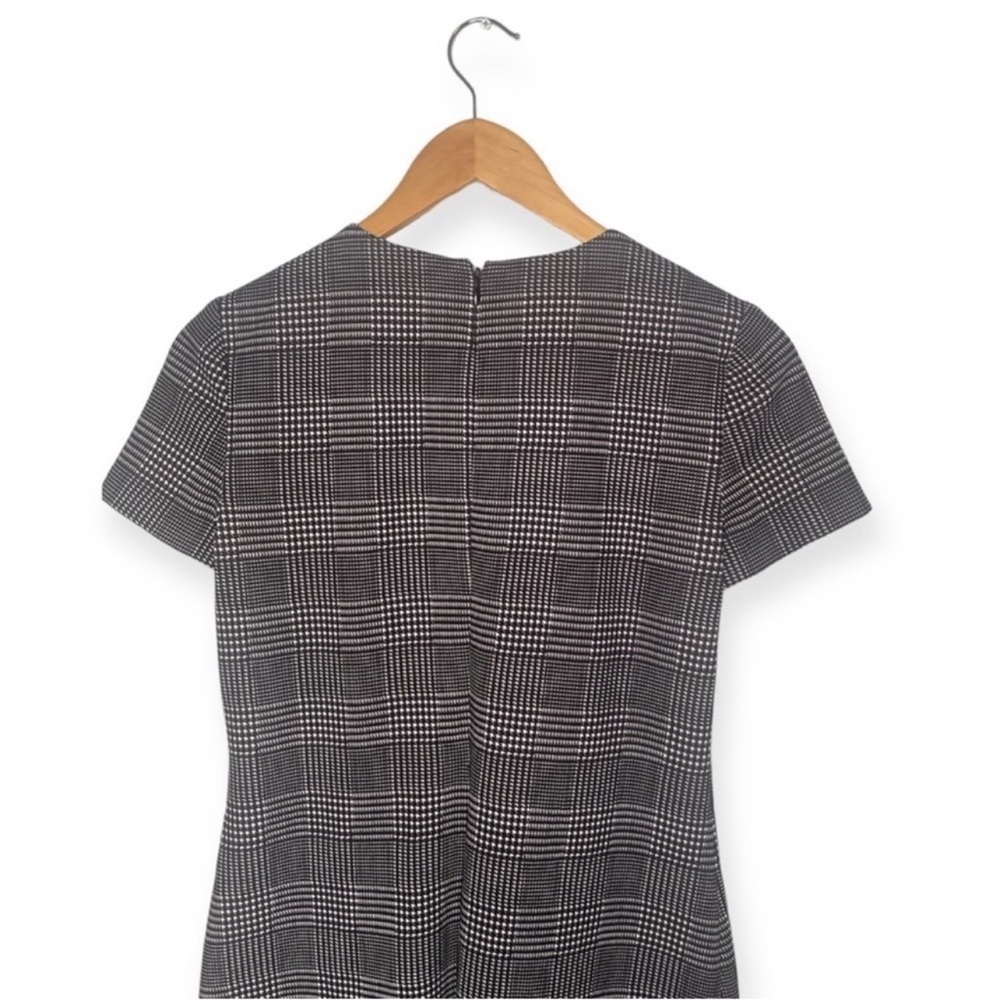 CALVIN KLEIN Flocked Houndstooth‎ Sheath Dress​​​ - Picture 4 of 6